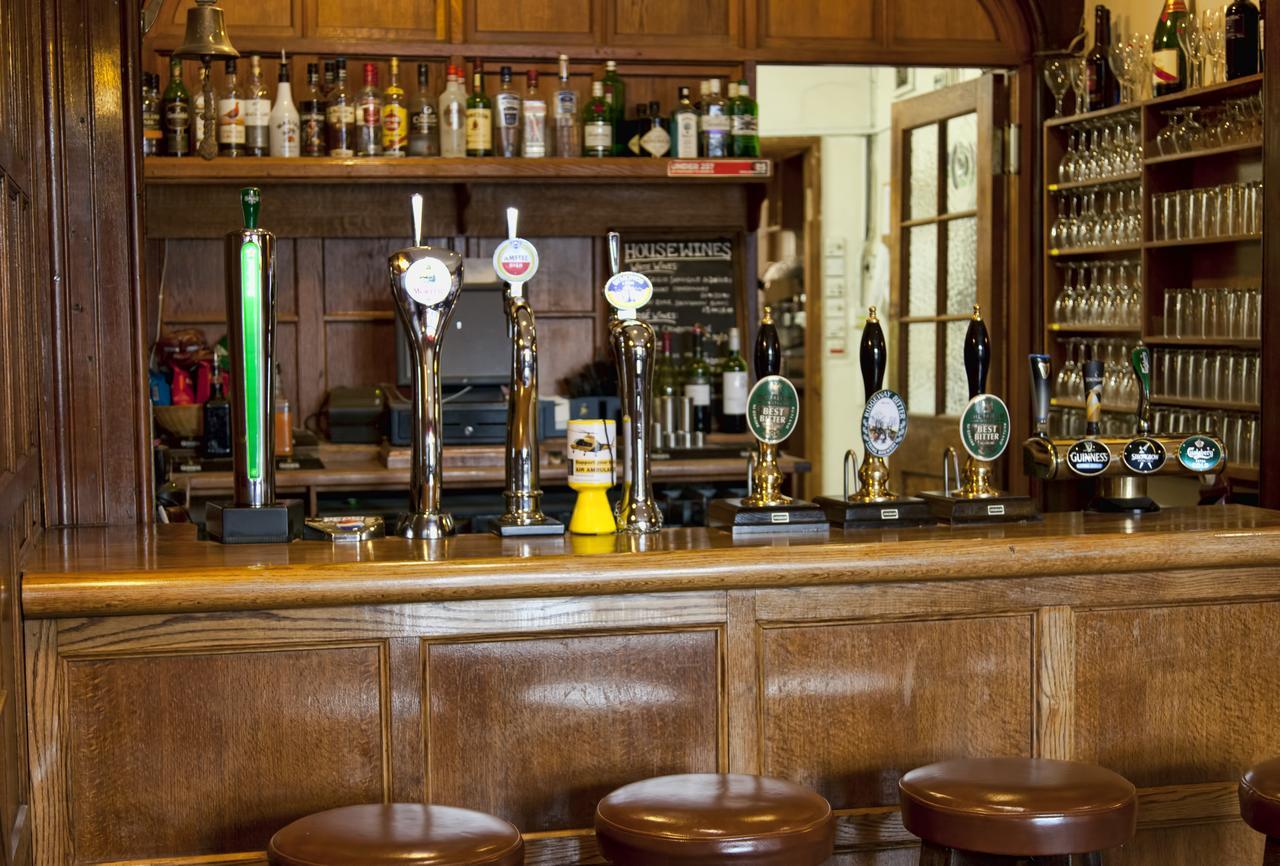 The Falcon Hotel Uppingham Exterior photo